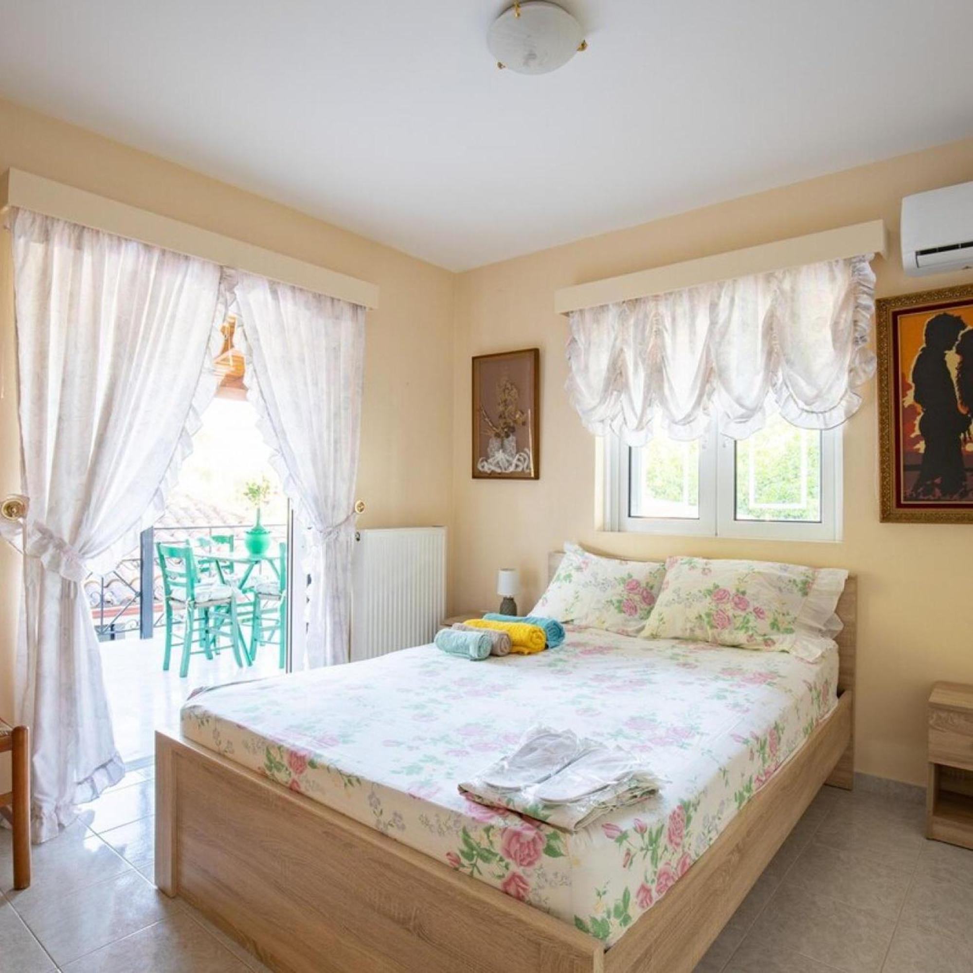 Neromilos Harmony - Roussis Residence Экстерьер фото